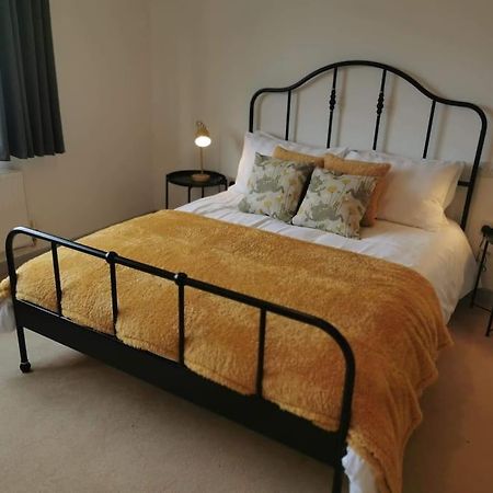 Twyngaer, A Spacious 3 Bedroom Bungalow Sleeps 5 Knighton  Kültér fotó